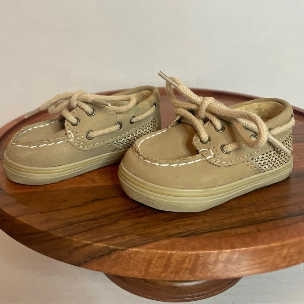 Sperry baby intrepid